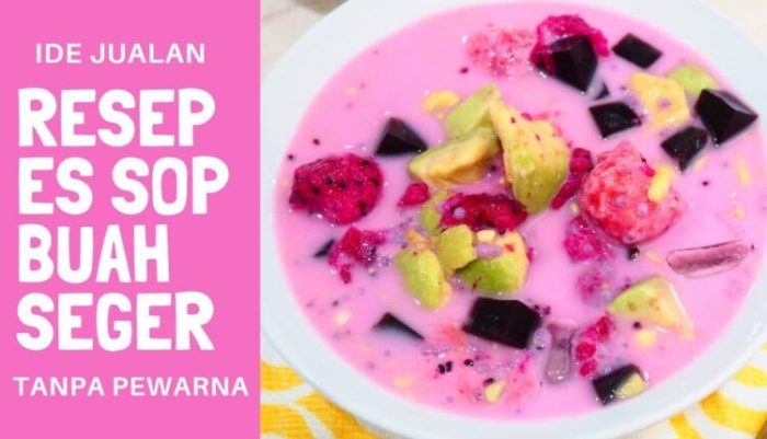 Takjil manis dan segar untuk dihidangkan di masjid