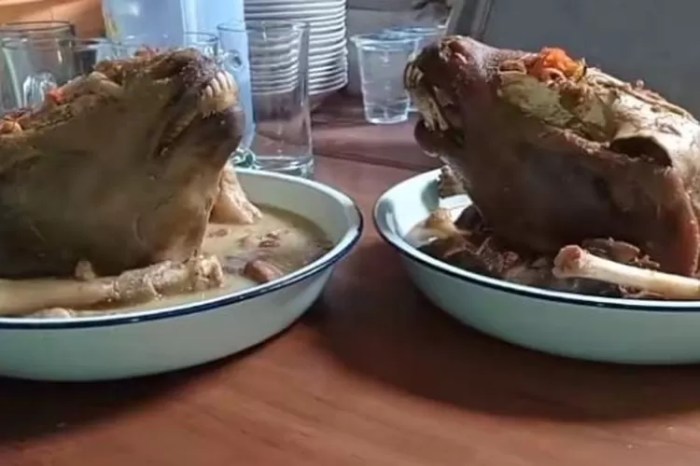 Kepala kambing nikmatnya medan sop