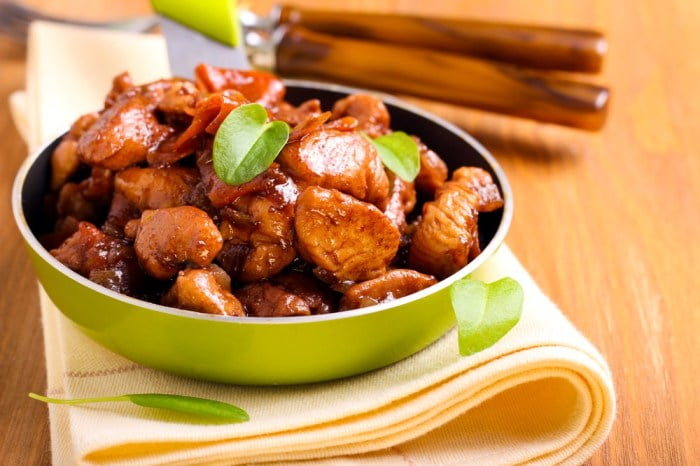 Ayam semur kecap enak lezat membuat masakan bebek makanan spesial kuliner bacaresepdulu