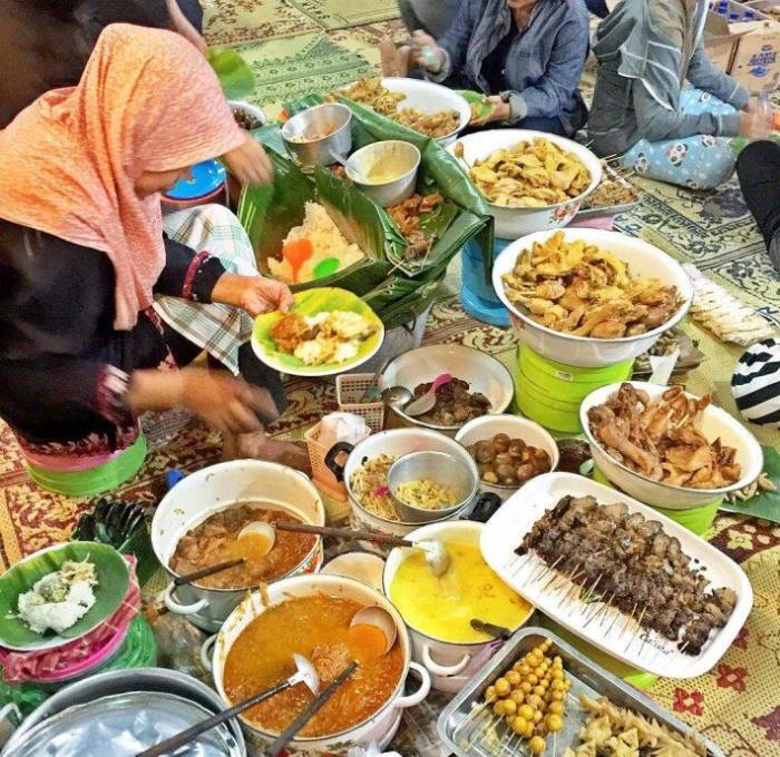 Kuliner malam hari di semarang