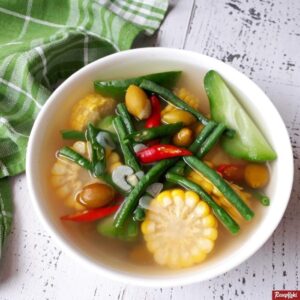 Bahan-bahan sayur asem bening kacang panjang