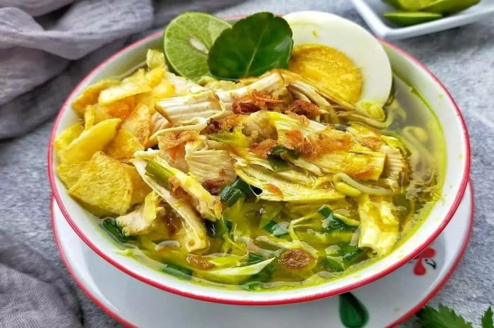 Soto Ayam Indonesian Makanan Resep Lamongan Sop Khas Enak Klaten Nikmat Ajam Timur Cooking Flu Menikmati Agar Makin Kuliner Touge Soto ayam kampung solo yang legendaris