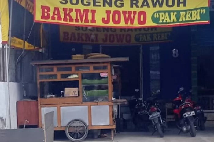 Bakmi 22K Daging Campur Kecil Bakmi terenak di semarang