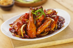 Ayam kecap dengan tambahan sayuran