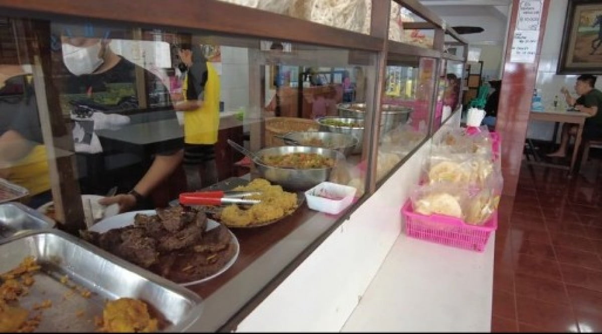 Makan sumbar hidup masakan padang