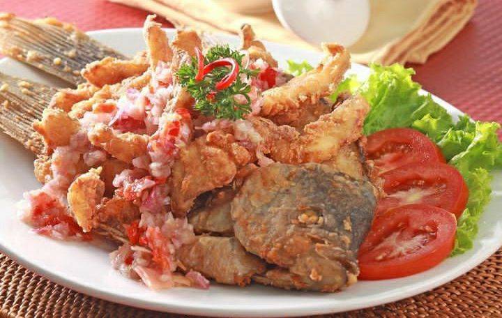 Sambal Goreng Gurame Enaak Simpel Terasi Sambal goreng gurame enaak simpel terasi