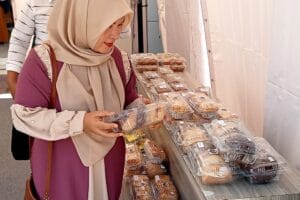 Jual takjil bulan puasa