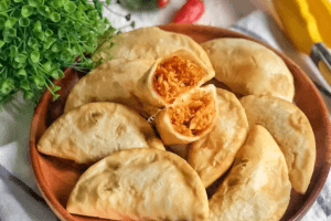 Resep Rahasia dari Penjual Gorengan: Cireng Isi Suwir Ayam Pedas Garing ...